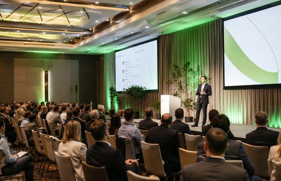 Panel discussion room category